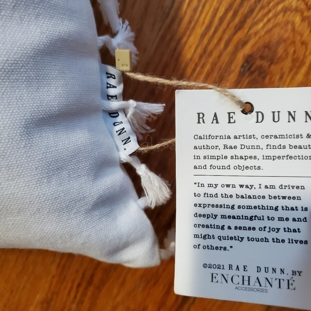 Rae Dunn 